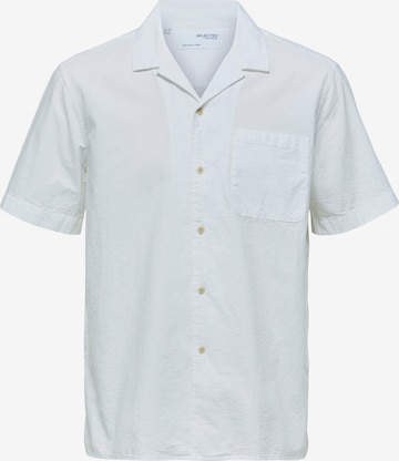 SELECTED HOMME Regular fit Button Up Shirt 'Ray' in White: front