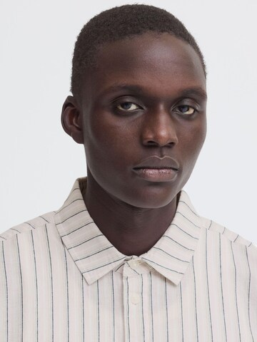 Regular fit Camicia ' BHAban Mix Striped ' di BLEND in beige