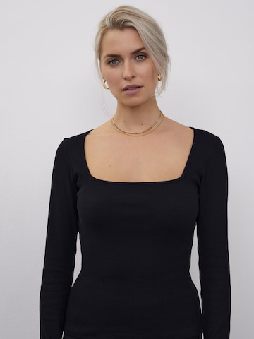 T-shirt 'Isabell' LeGer by Lena Gercke en noir : devant