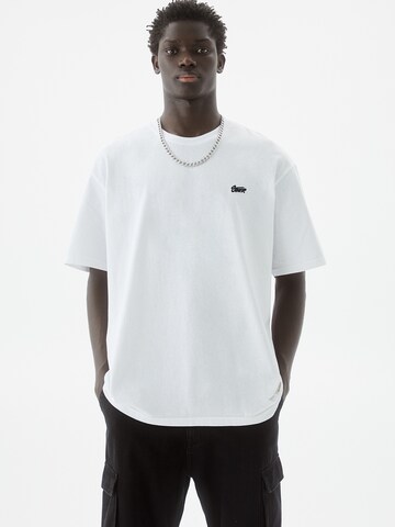 T-Shirt Pull&Bear en blanc : devant