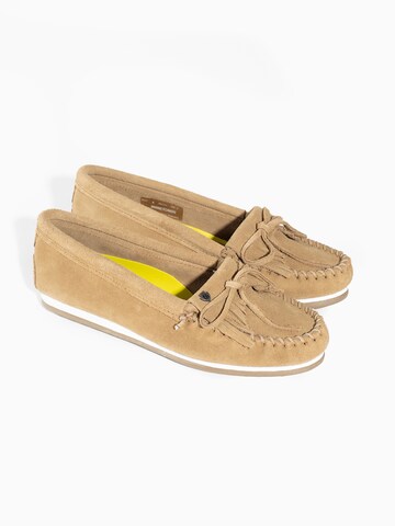 Minnetonka Mockasin 'Kilty' i brun