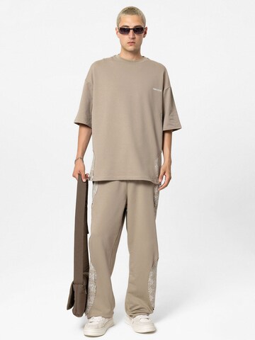 Loosefit Pantaloni 'Tropaeolum' di VAMOS CLO in beige