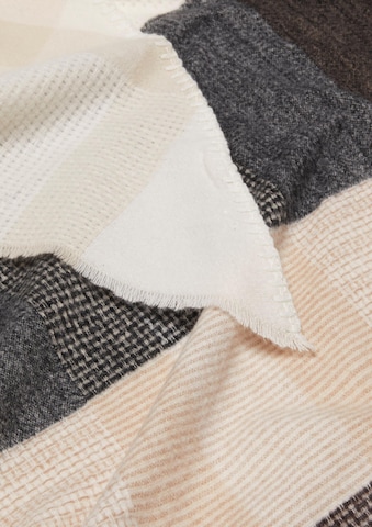 s.Oliver Schal in Schwarz