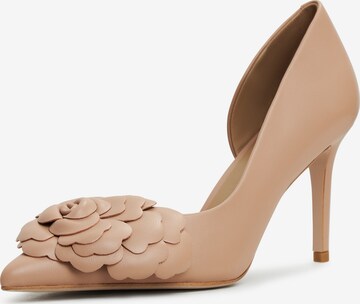 CESARE GASPARI Pumps in Beige