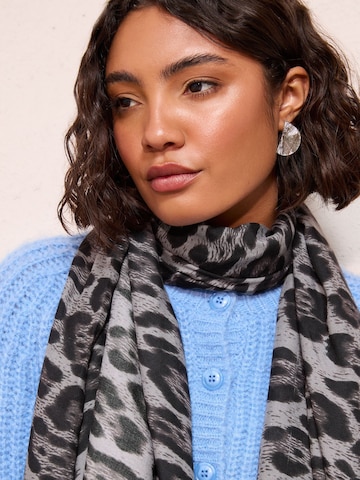 Friends Like These Šála – šedá