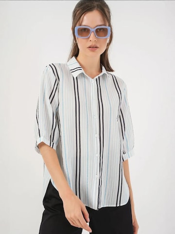 Bigdart - Blusa em azul