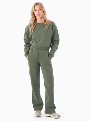 Organication Regular Pants in Green