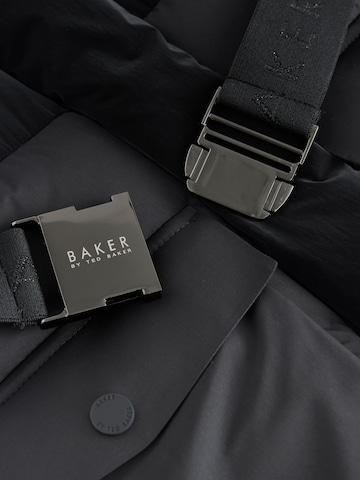 Baker by Ted Baker Пальто в Черный