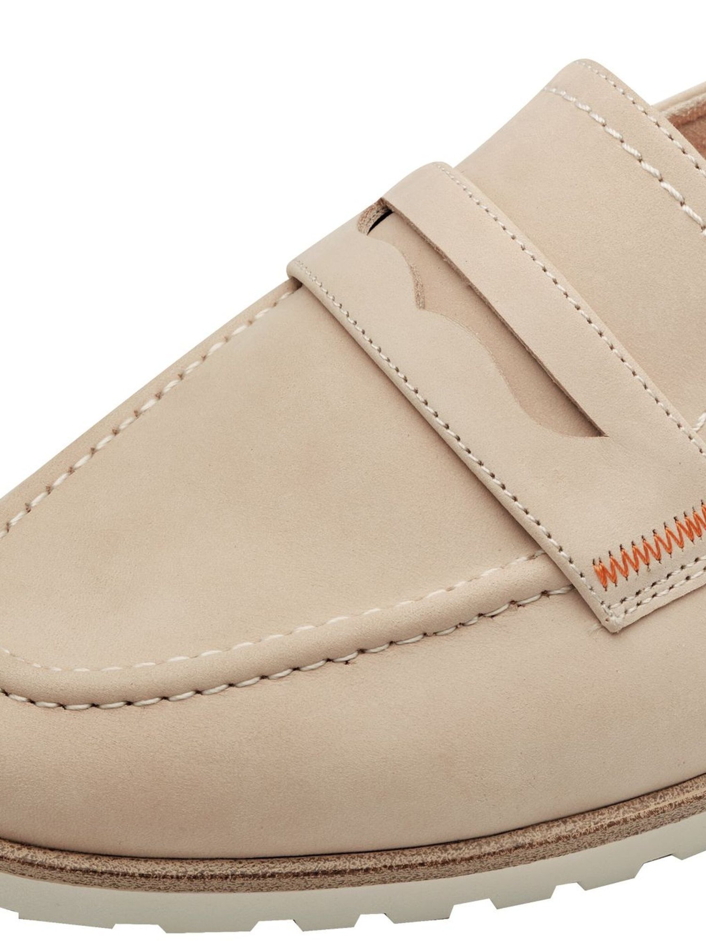 Tamaris Instappers in Beige