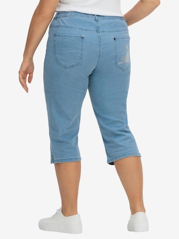 SHEEGO Regular Jeans in Blau