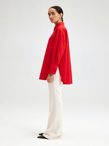 Touche Prive Shirt in Red