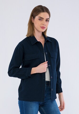 Basics and More Bluse 'Amirah' in Blau