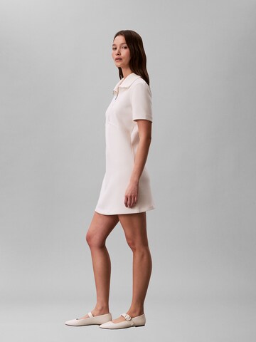 Robe Calvin Klein Jeans en beige