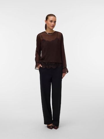 VERO MODA - Blusa 'VMLalie' en marrón