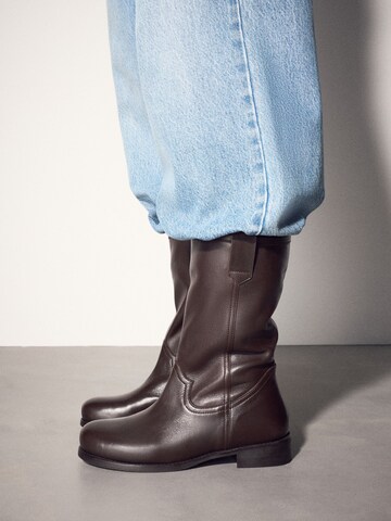 Next Boot in Brown
