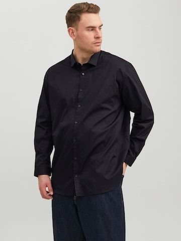 Jack & Jones Plus Comfort Fit Skjorte 'JPRBLACARDIFF' i sort: forside