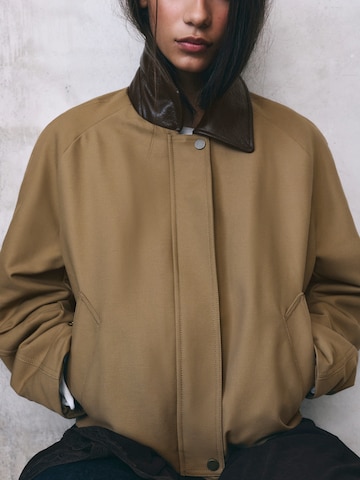 Giacca di mezza stagione di Pull&Bear in marrone