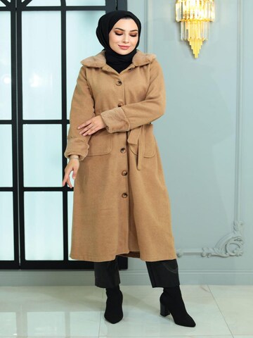 MODAMIHRAM Winter coat in Grey: front