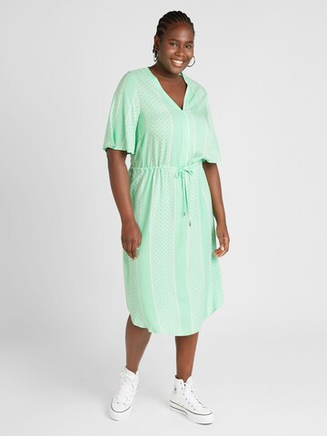 Robe 'MARRAKESH' ONLY Carmakoma en vert : devant