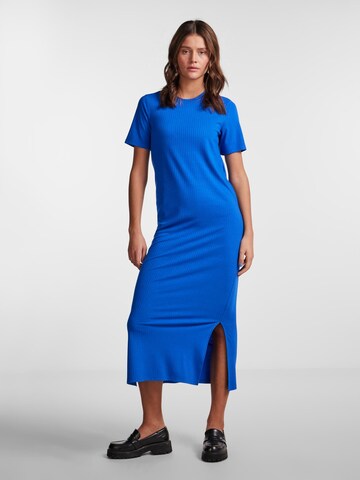 PIECES Φόρεμα 'KYLIE' σε μπλε: μπροστά