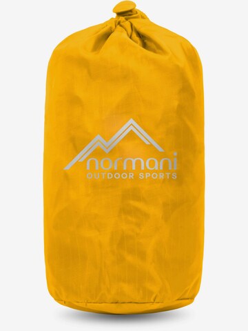 Équipement outdoor normani en jaune