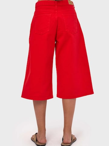 IT'S BASIC Baggy Jeans 'BAGGY BERMUDA SHORT' in Red