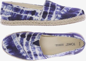 TOMS Flats & Loafers in 37 in Blue: front