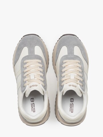 ES8 Sneakers '7706-01' in Beige