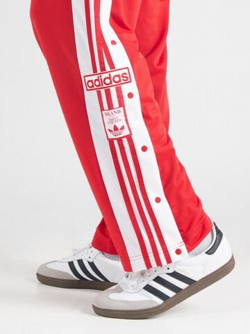 ADIDAS ORIGINALS Loosefit Παντελόνι 'Adibreak' σε κόκκινο