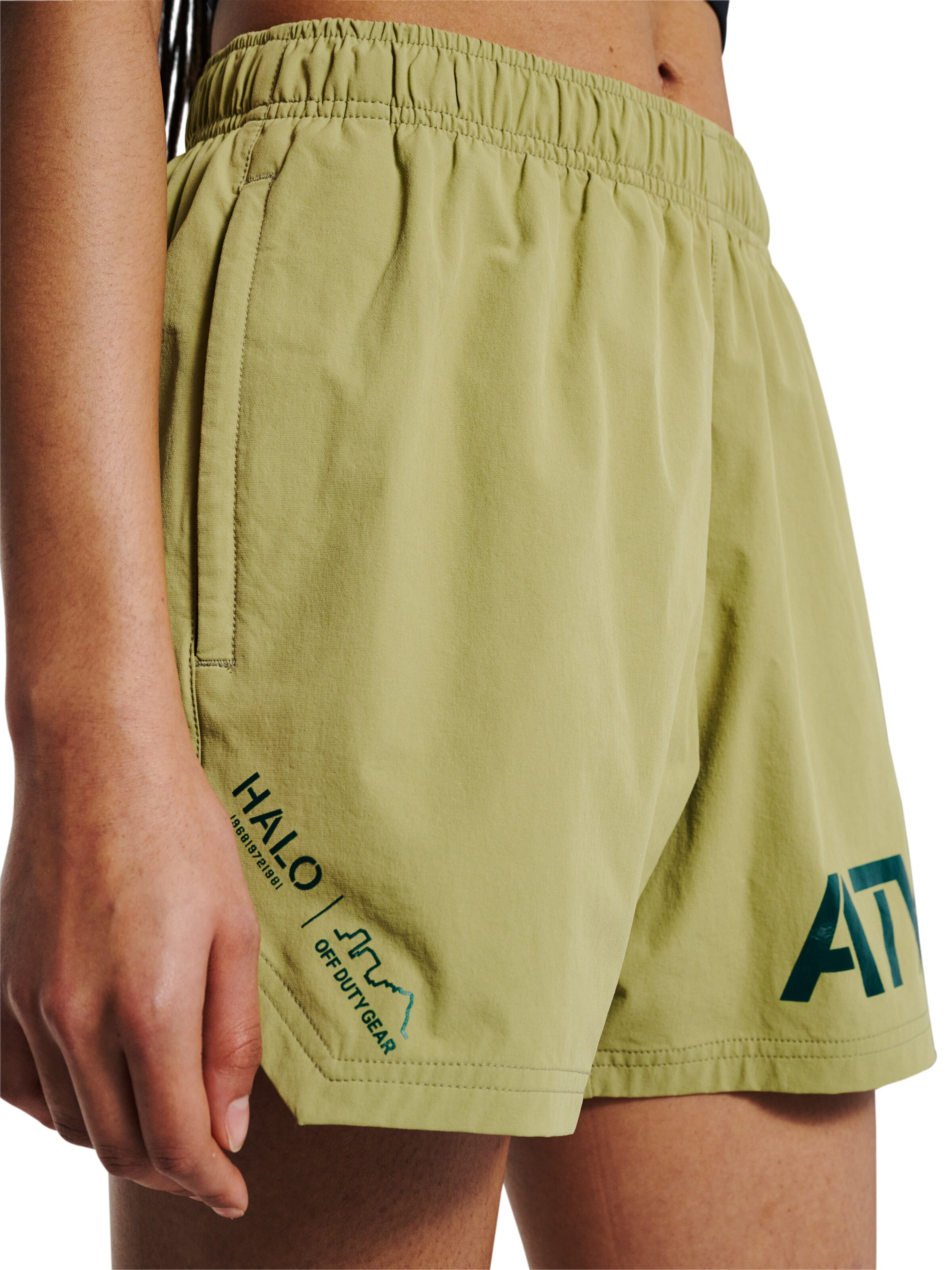 HALO Loose fit Pants in Green