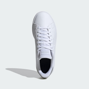 Sneaker low 'Urban Court' de la ADIDAS SPORTSWEAR pe alb