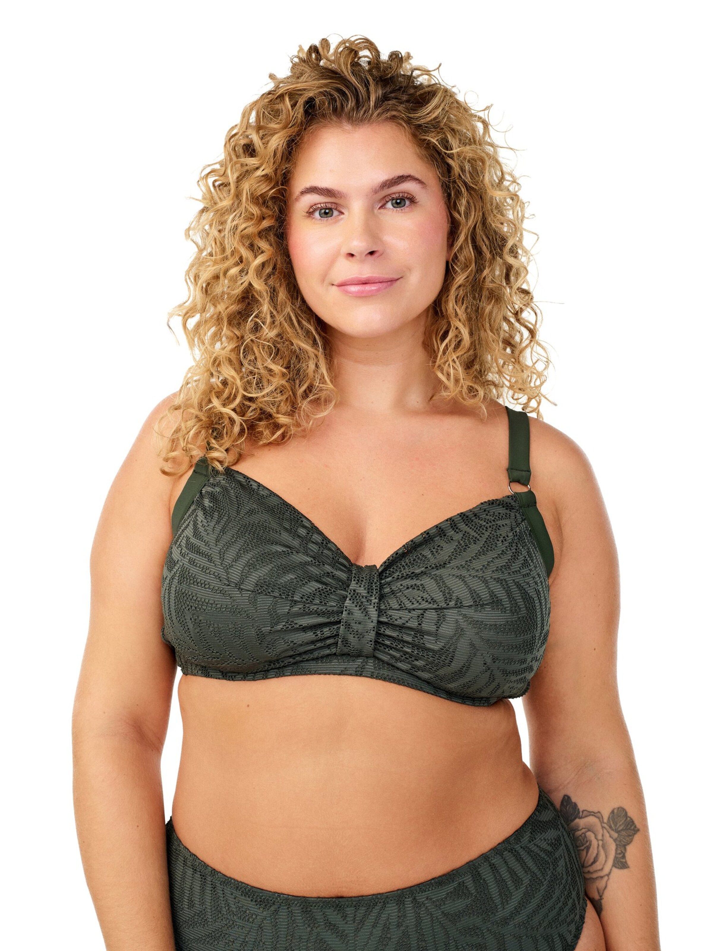 Swim by Zizzi Σουτιέν για T-Shirt Τοπ μπικίνι 'Serina' σε πράσινο: μπροστά