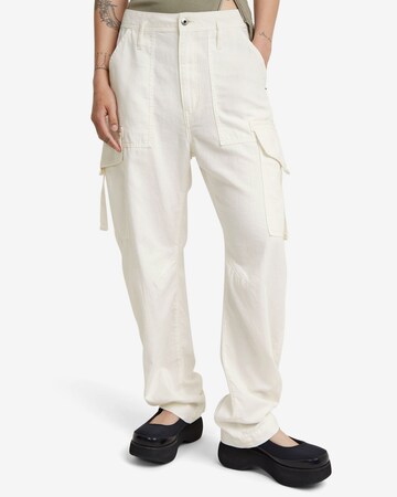 Regular Pantalon cargo G-Star RAW en blanc : devant