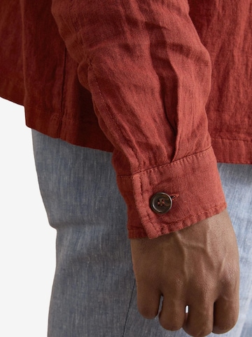 Coupe regular Chemise Il Lanificio en rouge