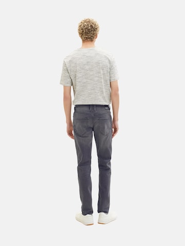 TOM TAILOR DENIM Slimfit Jeans in Grau