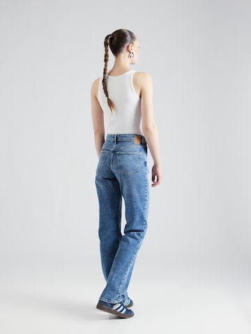 PIECES Regular Jeans 'KELLY' in Blau