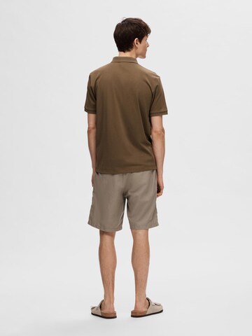 SELECTED HOMME Koszulka 'FAVE' w kolorze brązowy