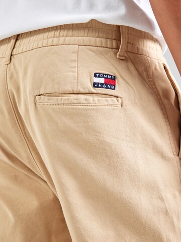 Effilé Pantalon à pince Tommy Jeans en beige