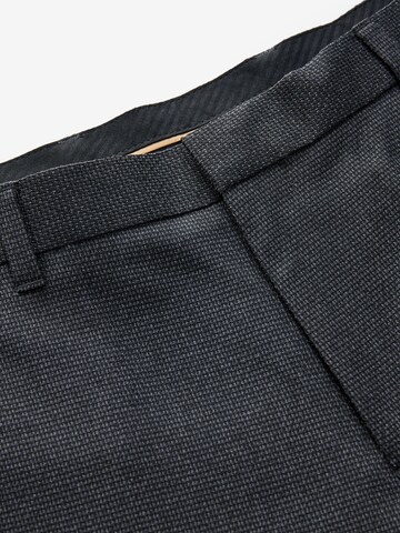 Regular Pantalon à plis Next en gris