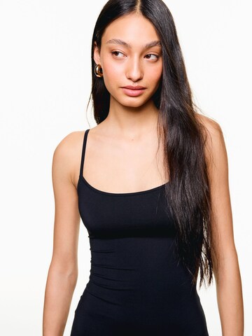 Robe Bershka en noir