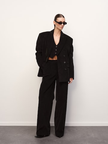 RÆRE by Lorena Rae - Blazer em preto