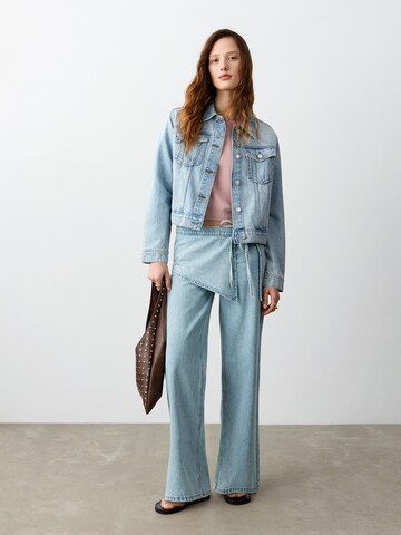 mėlyna MANGO TEEN Demisezoninė striukė 'Cazadora'