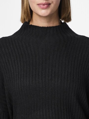 Pullover di PIECES in nero