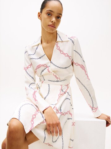 Robe TOMMY HILFIGER en blanc : devant