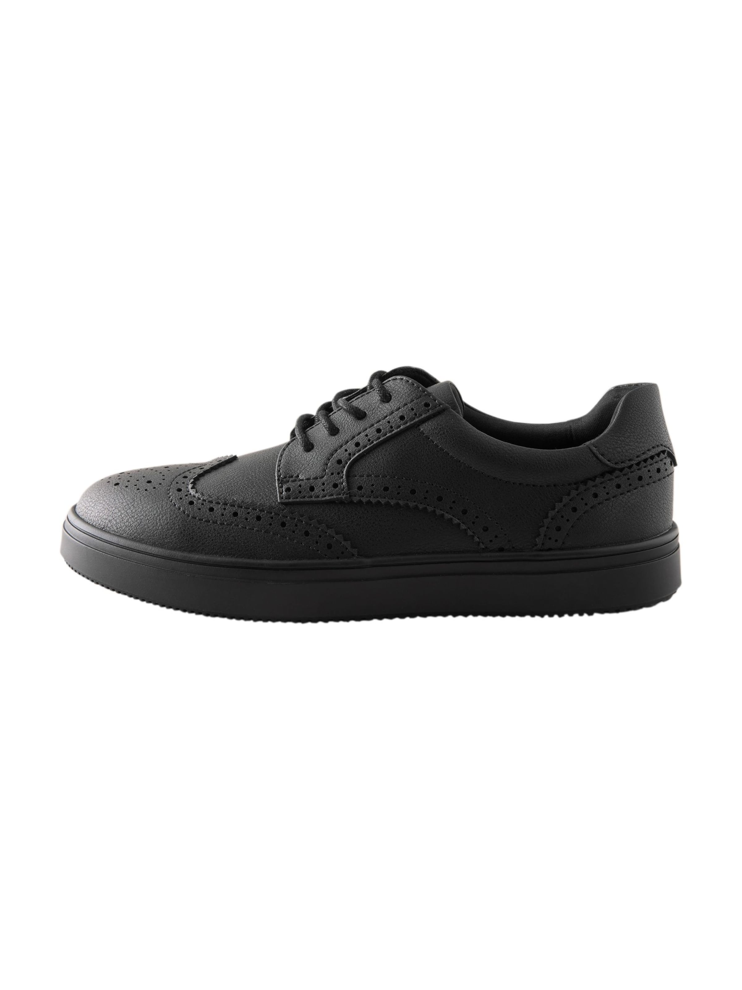 Chaussure basse Next en noir : devant