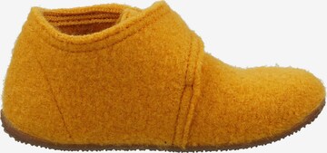 Living Kitzbühel Slippers in Yellow