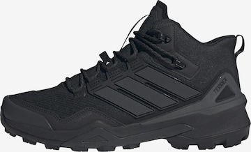 ADIDAS TERREX - Botas 'Skychaser' en negro: frente