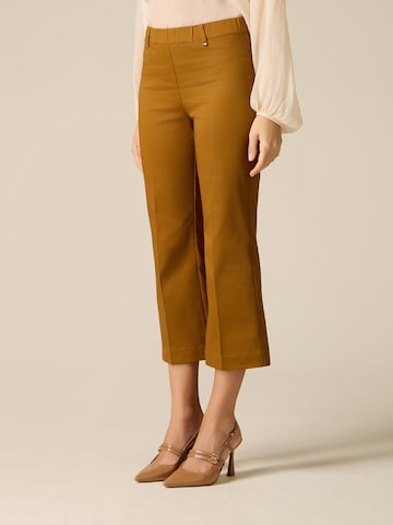 Tapered Pantaloni di oltre in marrone