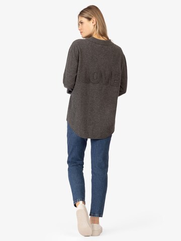 Rainbow Cashmere Blouse in Grey