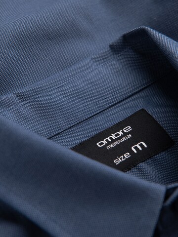 Ombre - Ajuste regular Camisa en azul